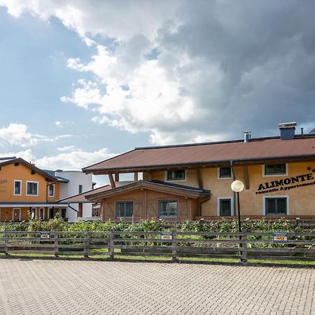 Alimonte Romantic Appartements St. Johann in Tirol Exterior foto